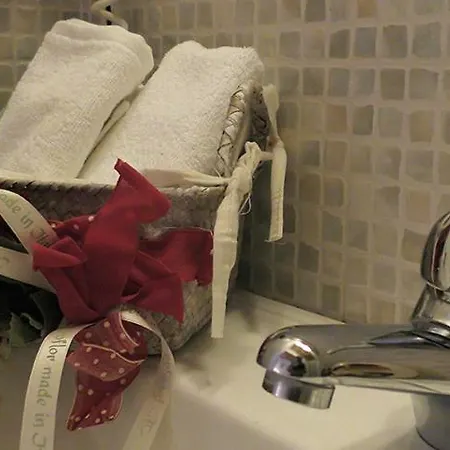 Ammentos לינה וארוחת בוקר